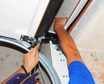 Snapped or Frayed Cable Repair by Garage Door Technician